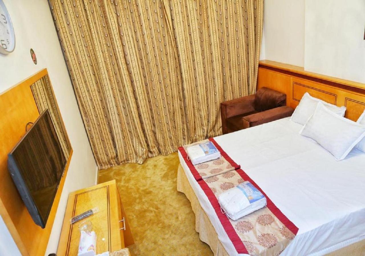 Nasamaat Ajyad Hotel Mecca Exterior photo